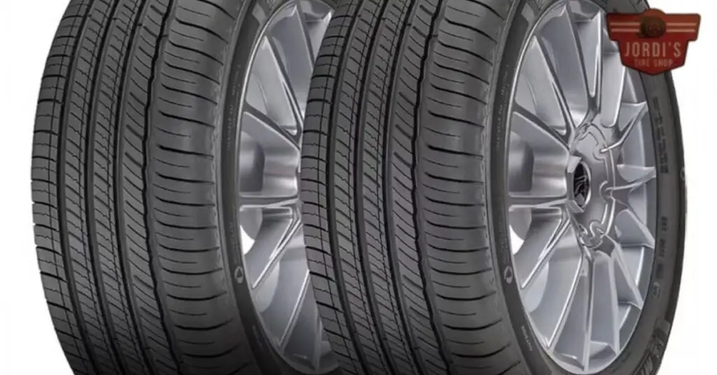 Comparative Analysis Michelin CrossClimate 2 vs. Michelin Primacy Tour A S