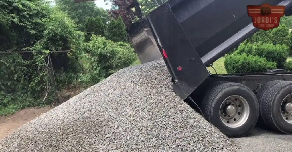 How to Order a Dump Truck Load of Gravel