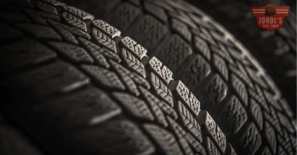 Selecting the Best Brands for 285 65r18 Tires