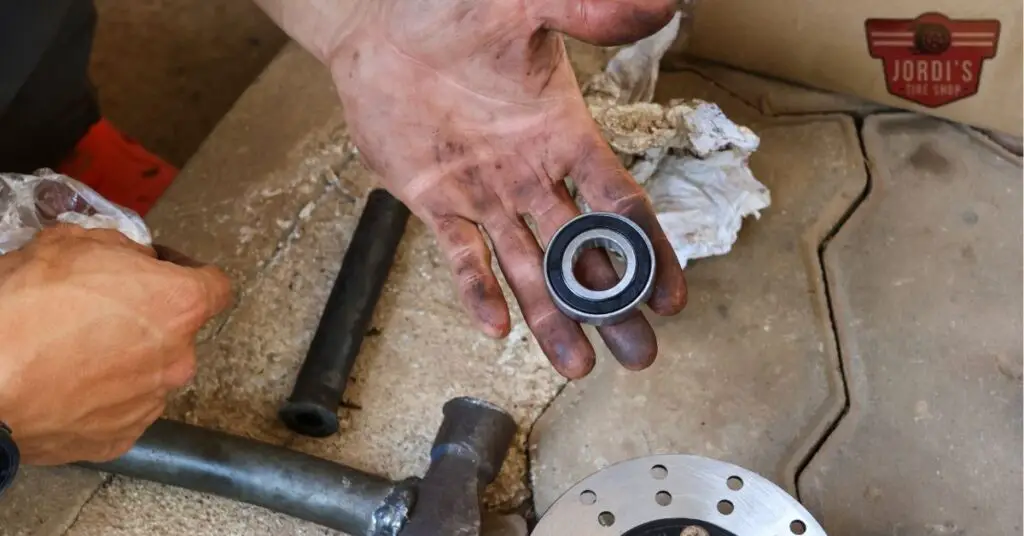 Signs of a Failing Wheel Bearing