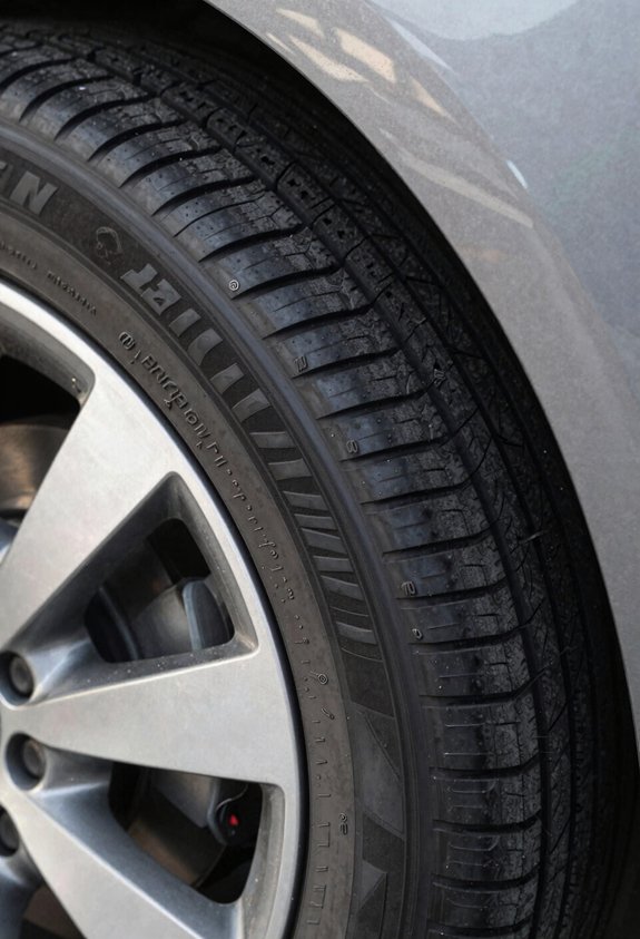 275 tire width equals 10 8 inches 275 mm